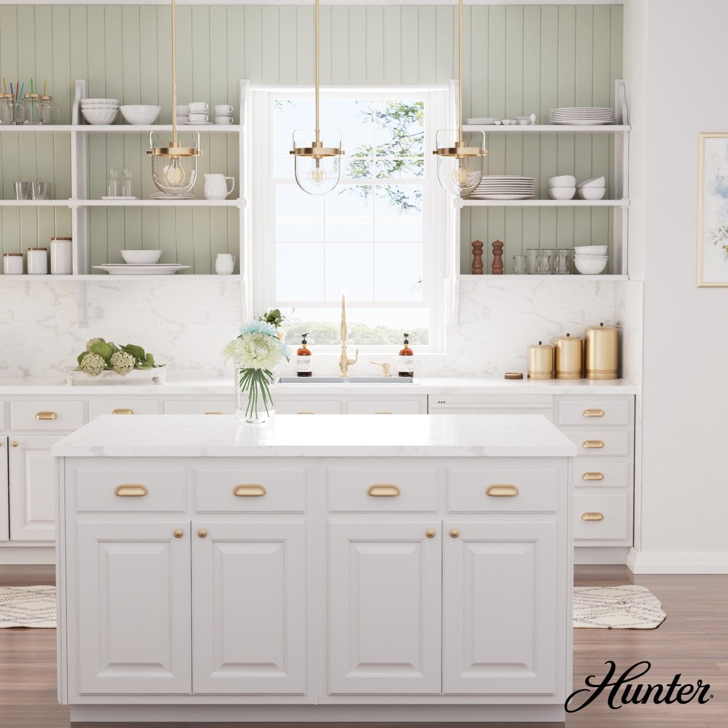 19840_2_karloff_pendant-alturas_gold-lifestyleimages1