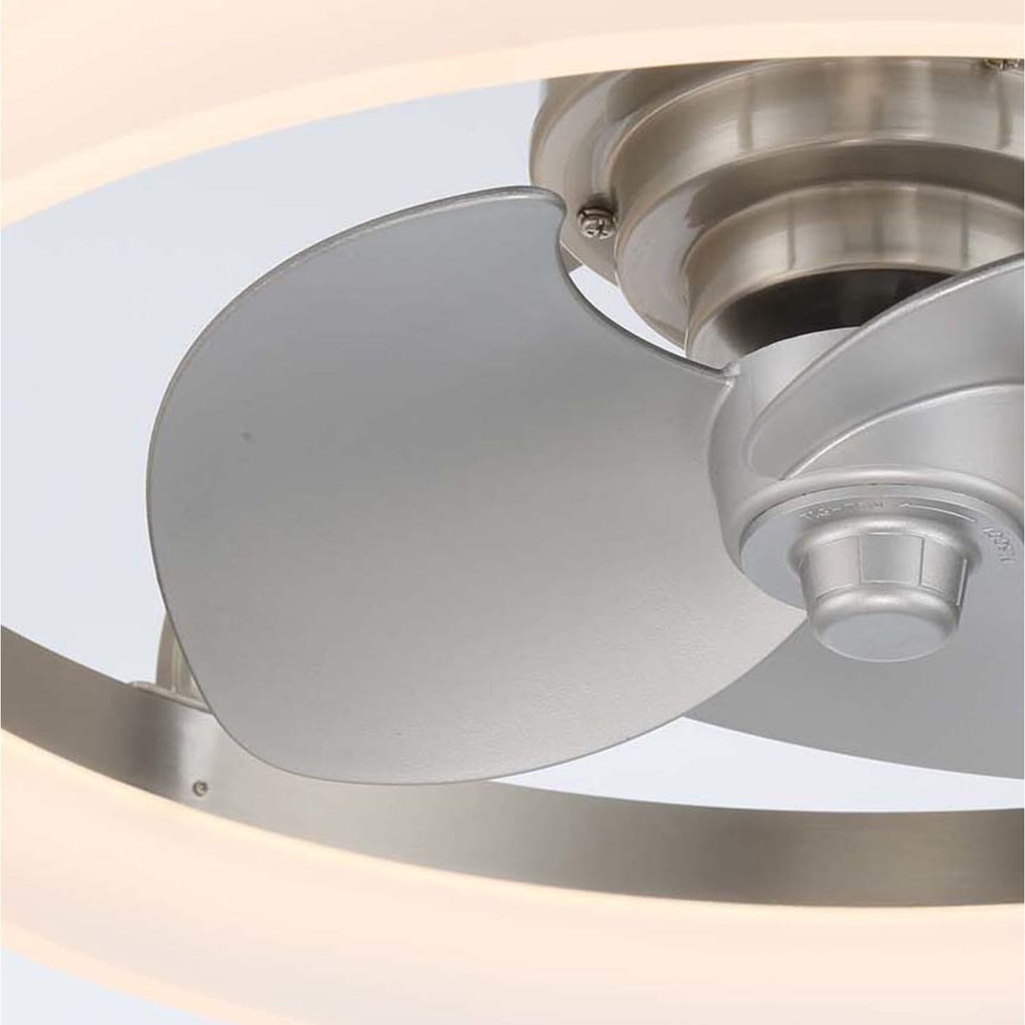 50304_20_avel_indoor_surespeed_fandelier_20_inch_with_light_and_remote-brushed_nickel-bladeside1image