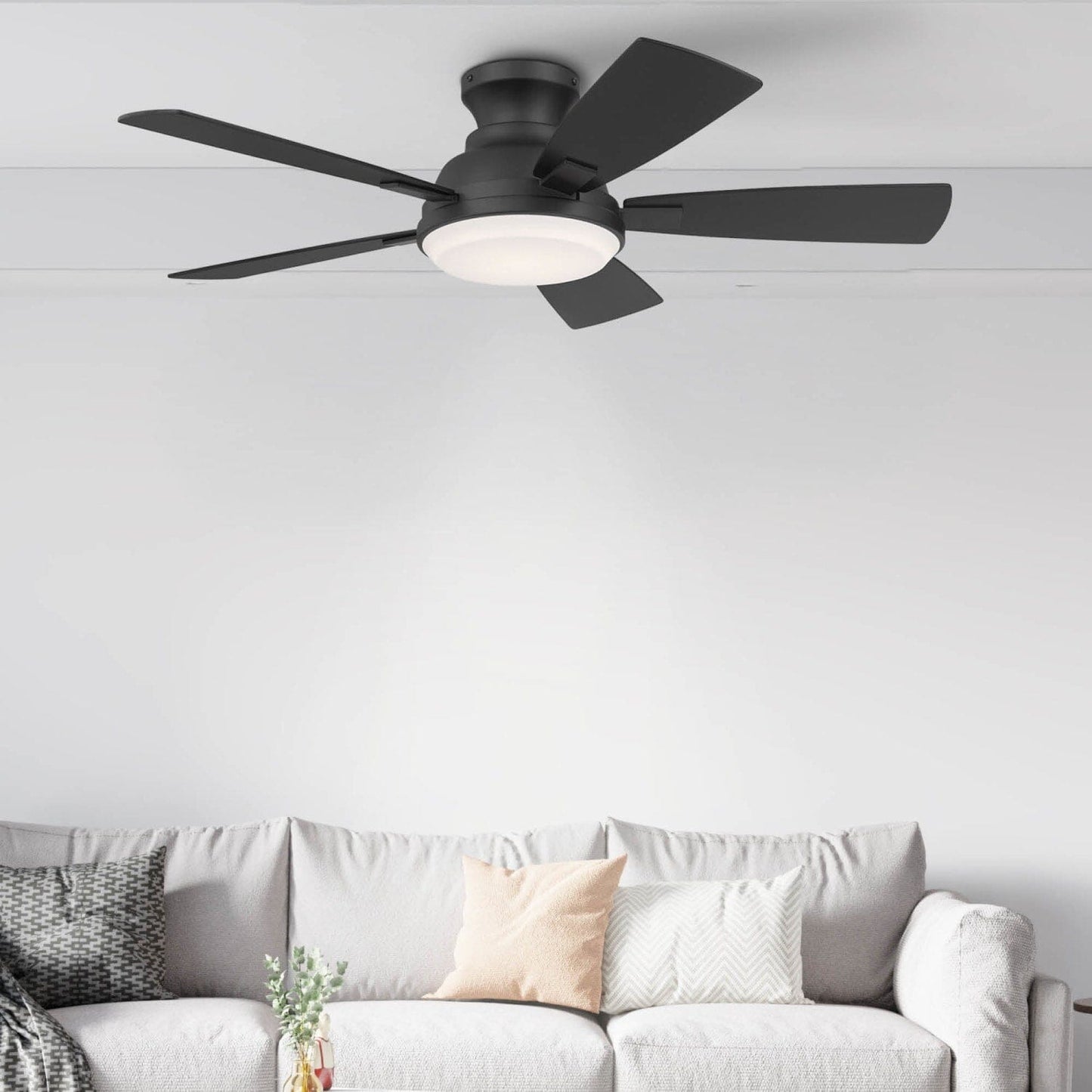 52357_6_eleve_comfort_5_blade_indoor_low_profile_44_inch_m1-matte_black-lifestyleimages1c