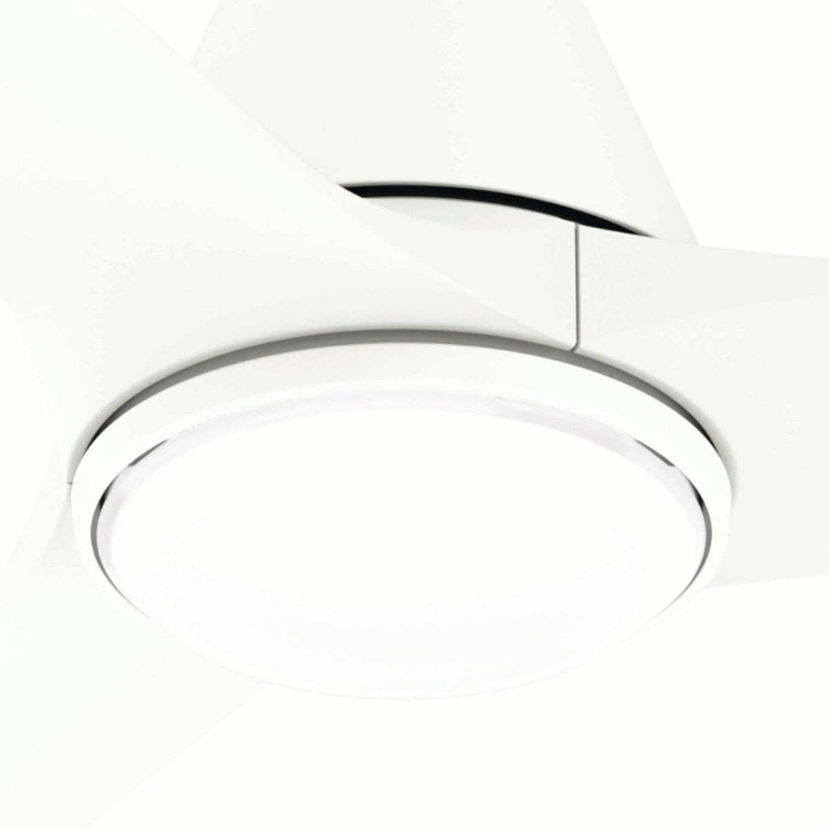 52820_14 aeronaut outdoor with led light 60 inch with remote matte white productdetail1