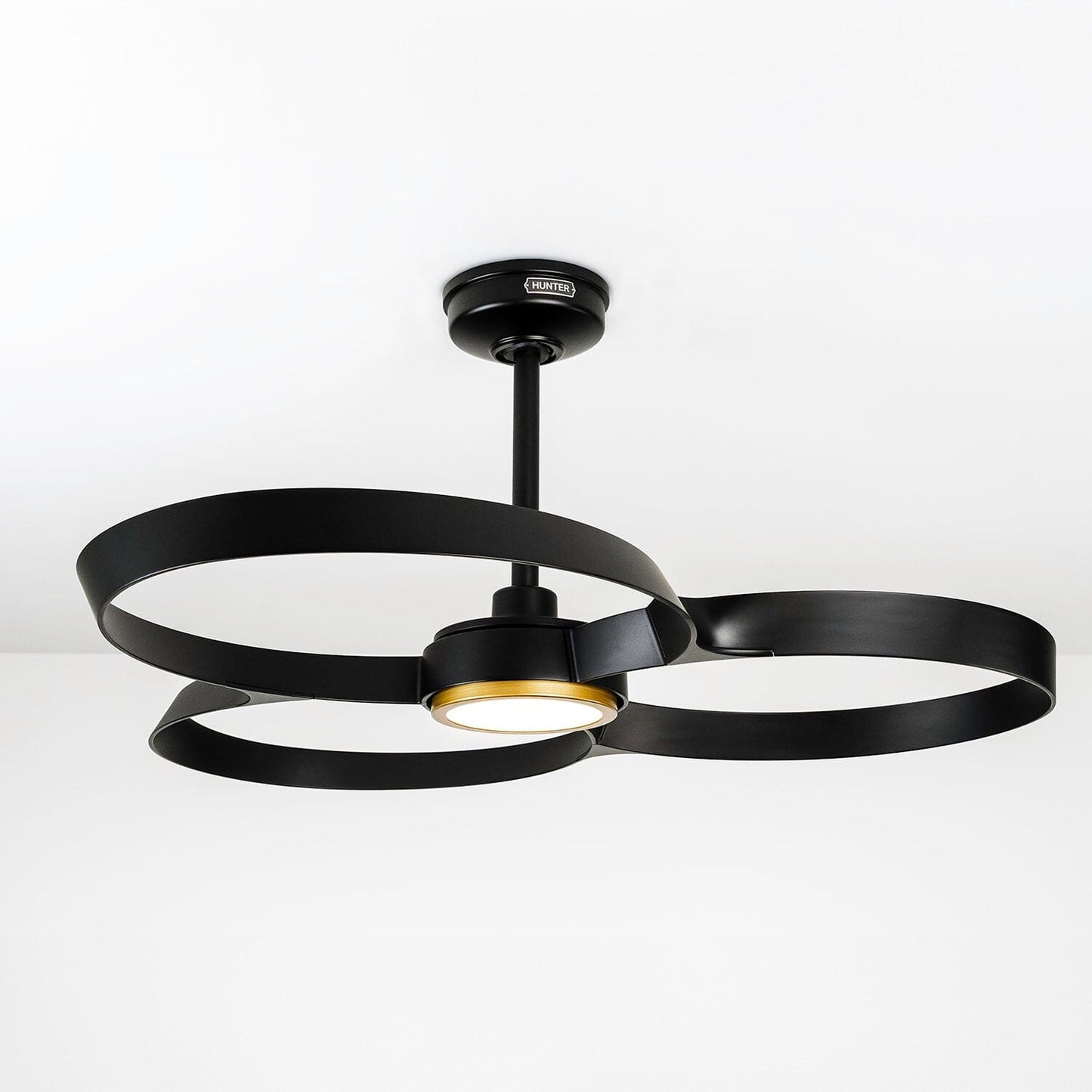 53520_7 zentech bladeless indoor outdoor with led light matte black lifestyleimages2